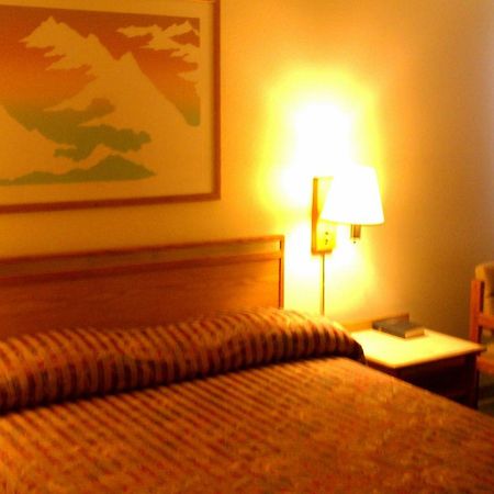 Colorado River Value Inn Bullhead City Dış mekan fotoğraf
